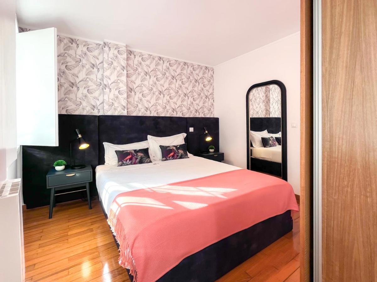 Hm - Ribeira Historical Apartment Porto Eksteriør billede